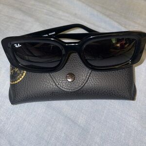 Ray-Ban Glossy Black Rectangular Sunglasses